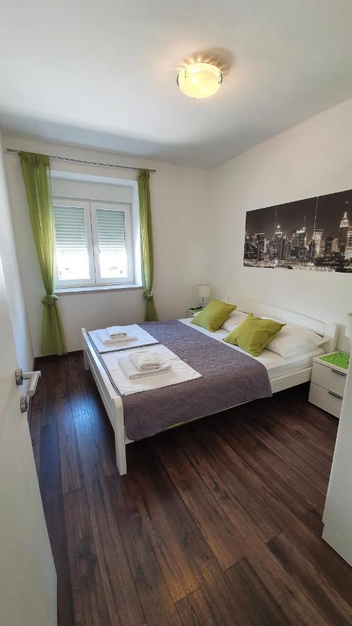 Apartments Jadranka Novalja Exterior foto